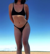 Rebeccabareiro – Hot sexy bikini !!!