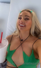 Charlotte Parkes – Hot sexy !!!
