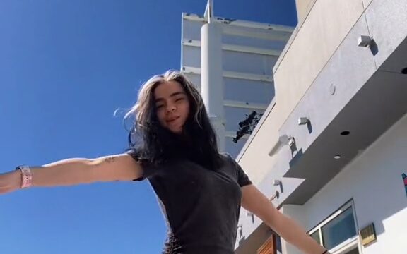 Aviva Sofia – New video hot trend !!!