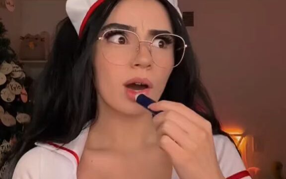 Aviva Sofia cosplay so sexy