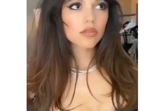 Jenna Ortega hot video