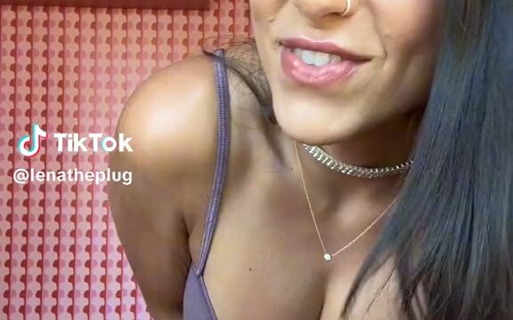 Lenatheplug hot nude onlyfans leak new video