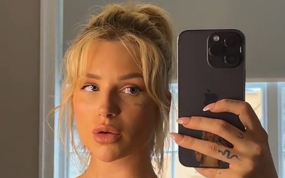 Lottie Moss hot nude onlyfans leak