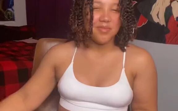 Northnatt nude show in bedroom