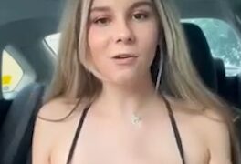 Yellz0 Hot Nude show big boobs in Car