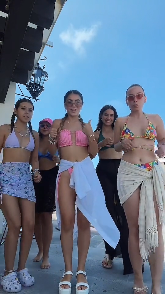 Barbie Nunez Hot video sexy babe !!