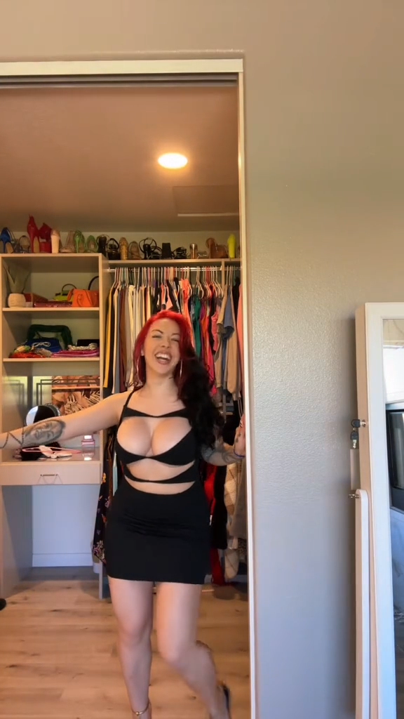 Salice Rose Show Perfect TITs – Hot video