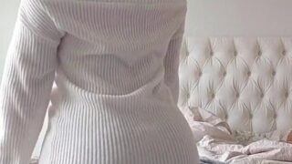 Alinity Dancing Booty Pussy Tease Video