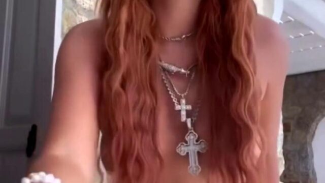 Bella Thorne Dancing Topless Nipple Slip Topless Video