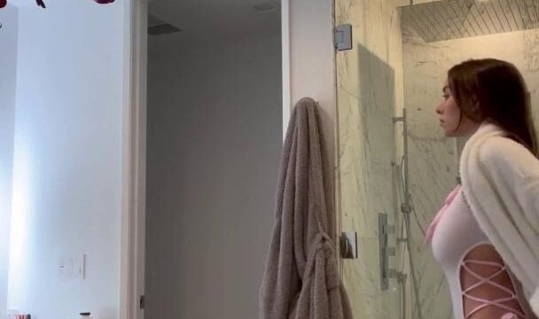 Sophie Mudd Shower Nude Onlyfans Big Tits Video